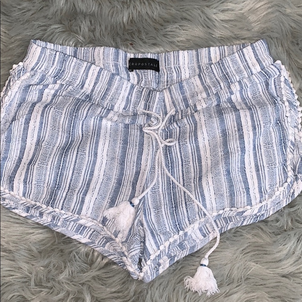 aeropostale loose-fitted shorts